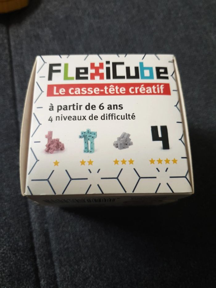 Neuf le casse tête créatif marque Flexicube - photo numéro 2