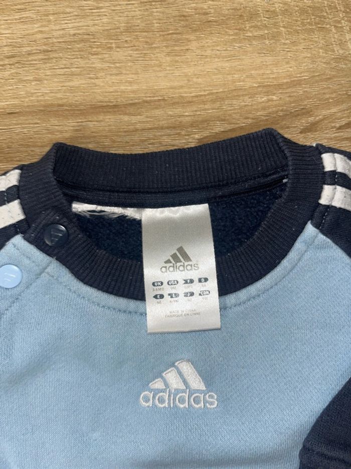 Ensemble adidas bébé 👶🏻 - photo numéro 3