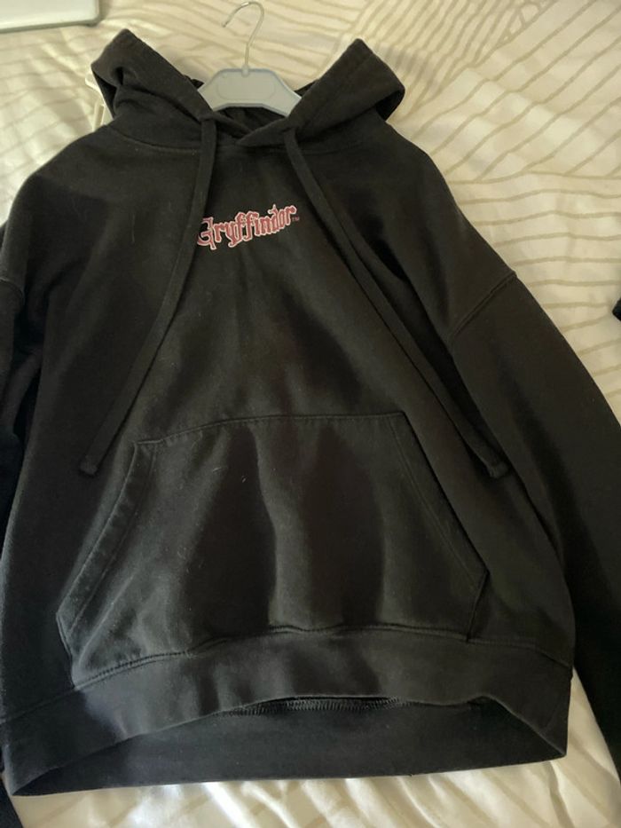 Pull noir - photo numéro 2