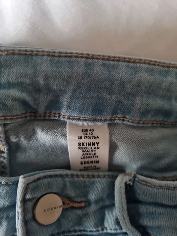 Jean t40 - photo numéro 2