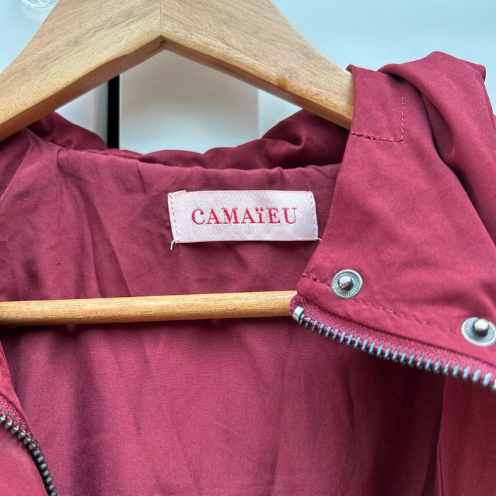 Imperméable rouge - photo numéro 2
