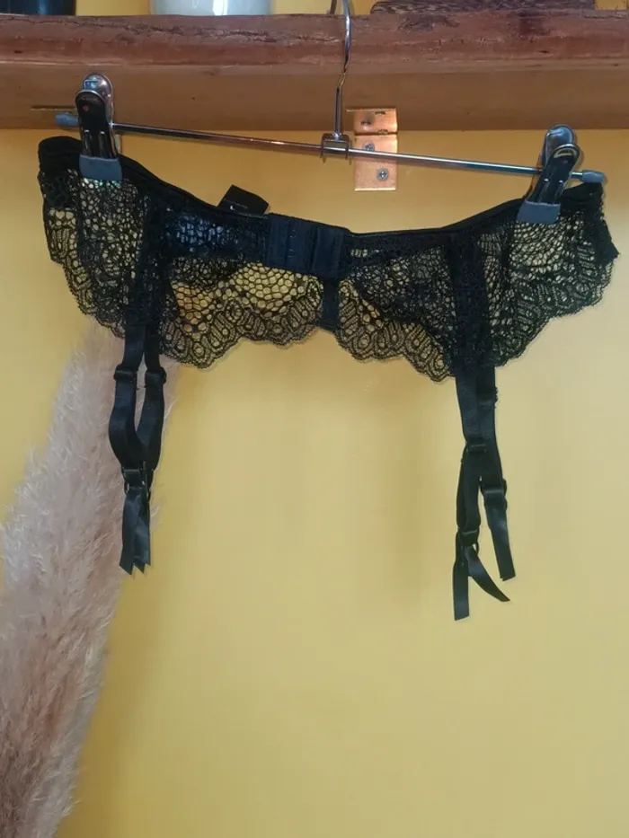 Lingerie neuf taille 40/42 bodyflirt - photo numéro 6