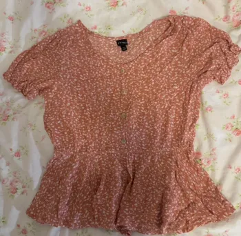 coral peplum top