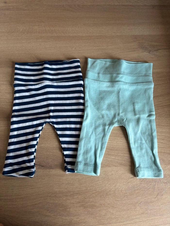 Lot 2 leggings 1 mois