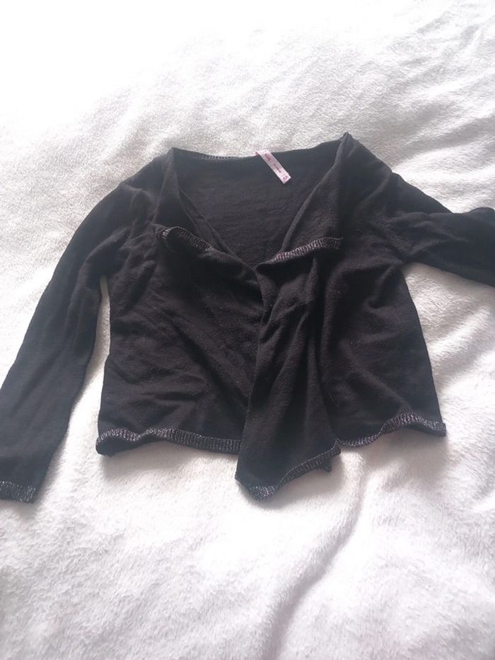 Gilet noir 4 ans
