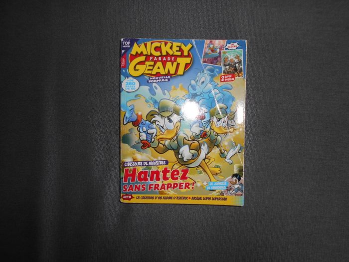 Livre: Mickey Parade Géant n°384