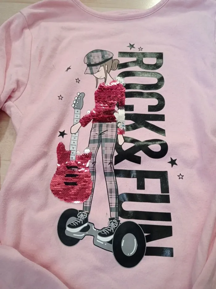 Pull fin rose avec motif - photo numéro 2