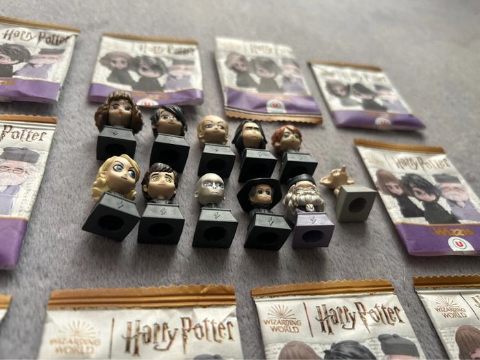 Lot de 11 wizzis Harry Potter Super U + 1 double - photo numéro 3