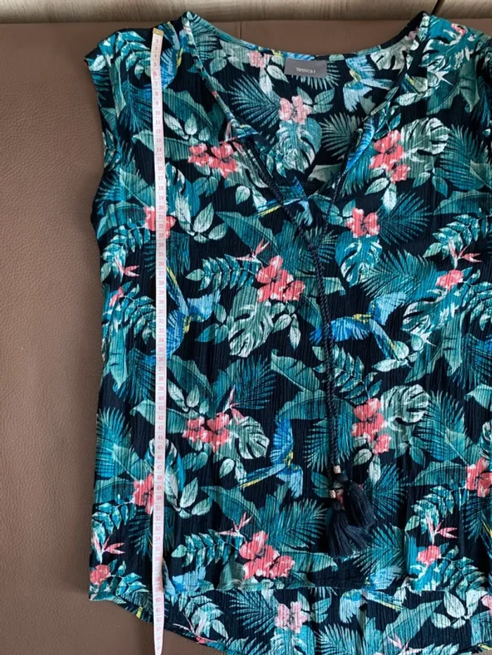 Haut fleuri L-XL 😺 - photo numéro 8