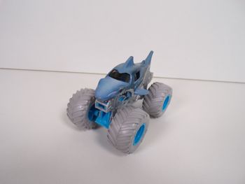 Monster Trucks - Monster Jam - Mégalodon (J2)