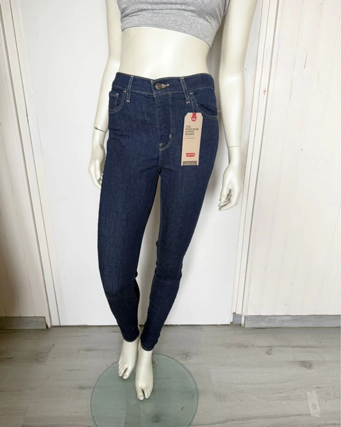 Jean Levi’s 720 Super Skinny – Taille 26/32 – Bleu brut – Neuf avec étiquette - photo numéro 4