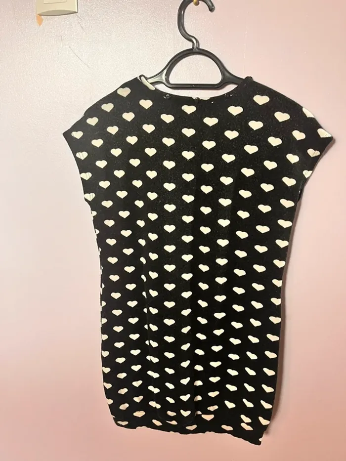 Robe noire à coeur blanc - photo numéro 2
