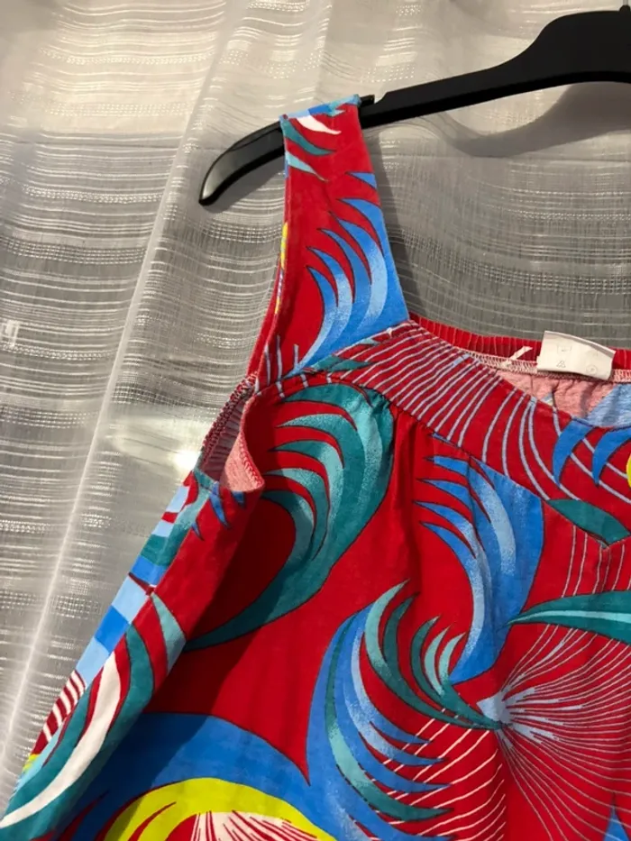 Robe rouge fleuri - photo numéro 3