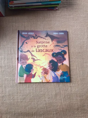 Surprise à la grotte de Lascaux (2)