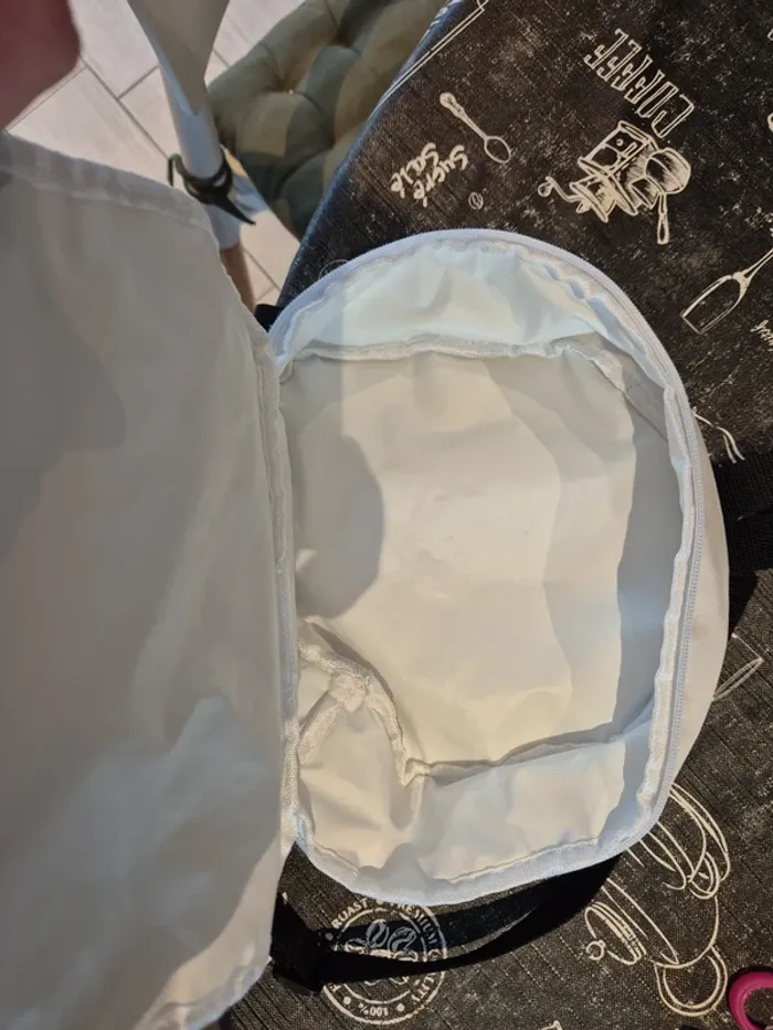 Petit sac a dos - photo numéro 2