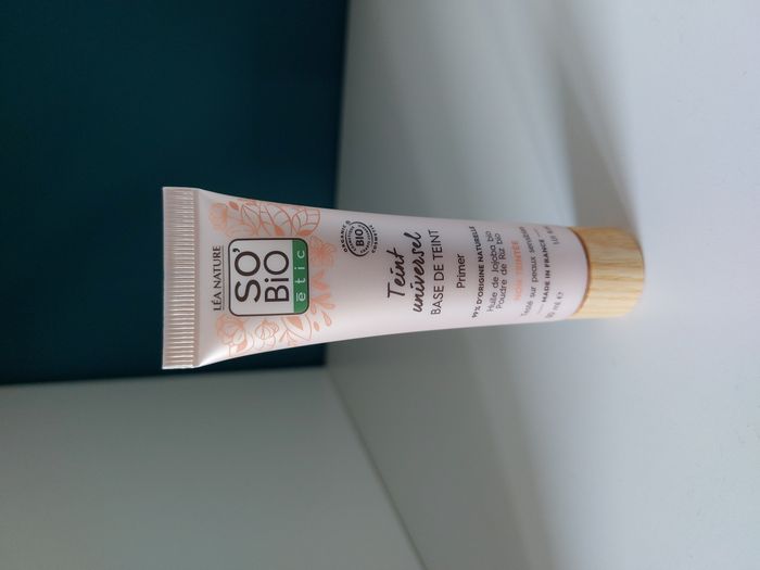 Base de teint Universelle Léa Nature So' Bio étic 30ml