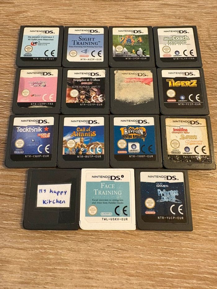 Lot de 15 jeux nintendo ds