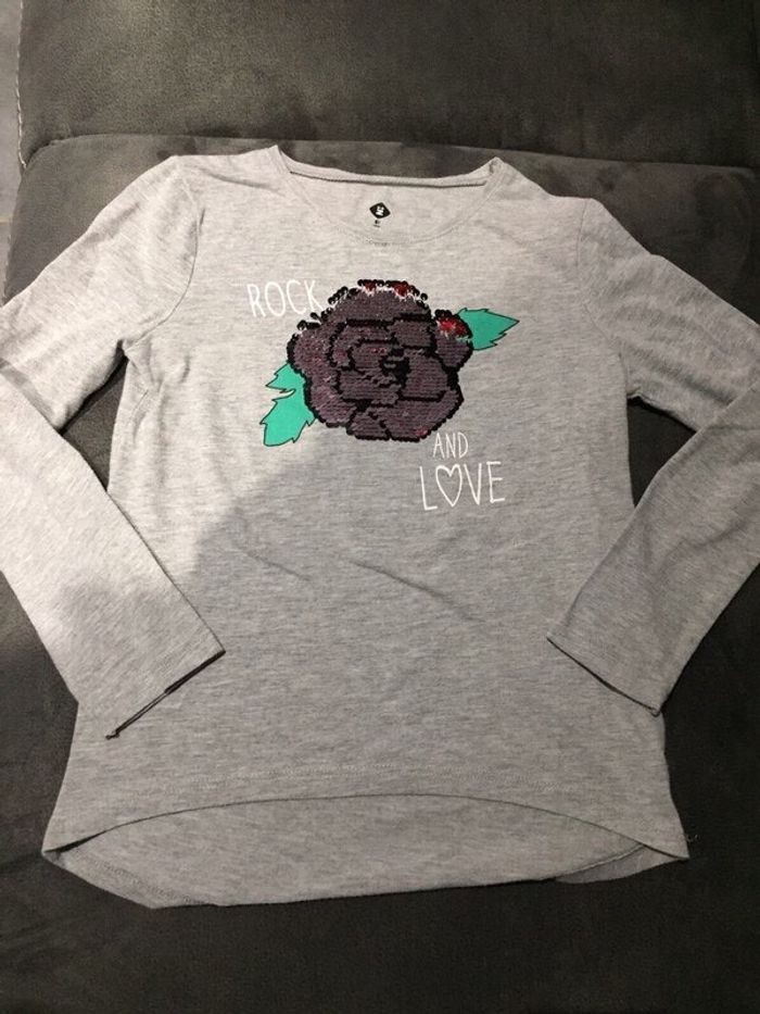 Haut manche longue à sequin