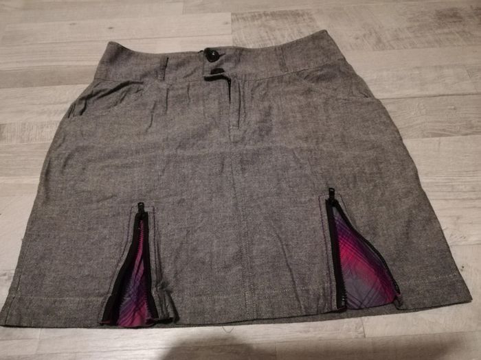 Jupe grise cache cache taille 38