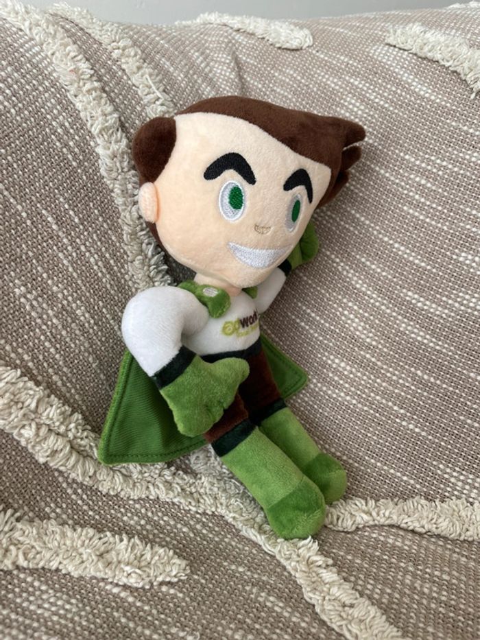 Peluche doudou 26cm Ad works mascotte héros vert très bon état - photo numéro 2