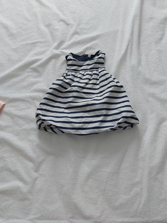 Robe 6mois