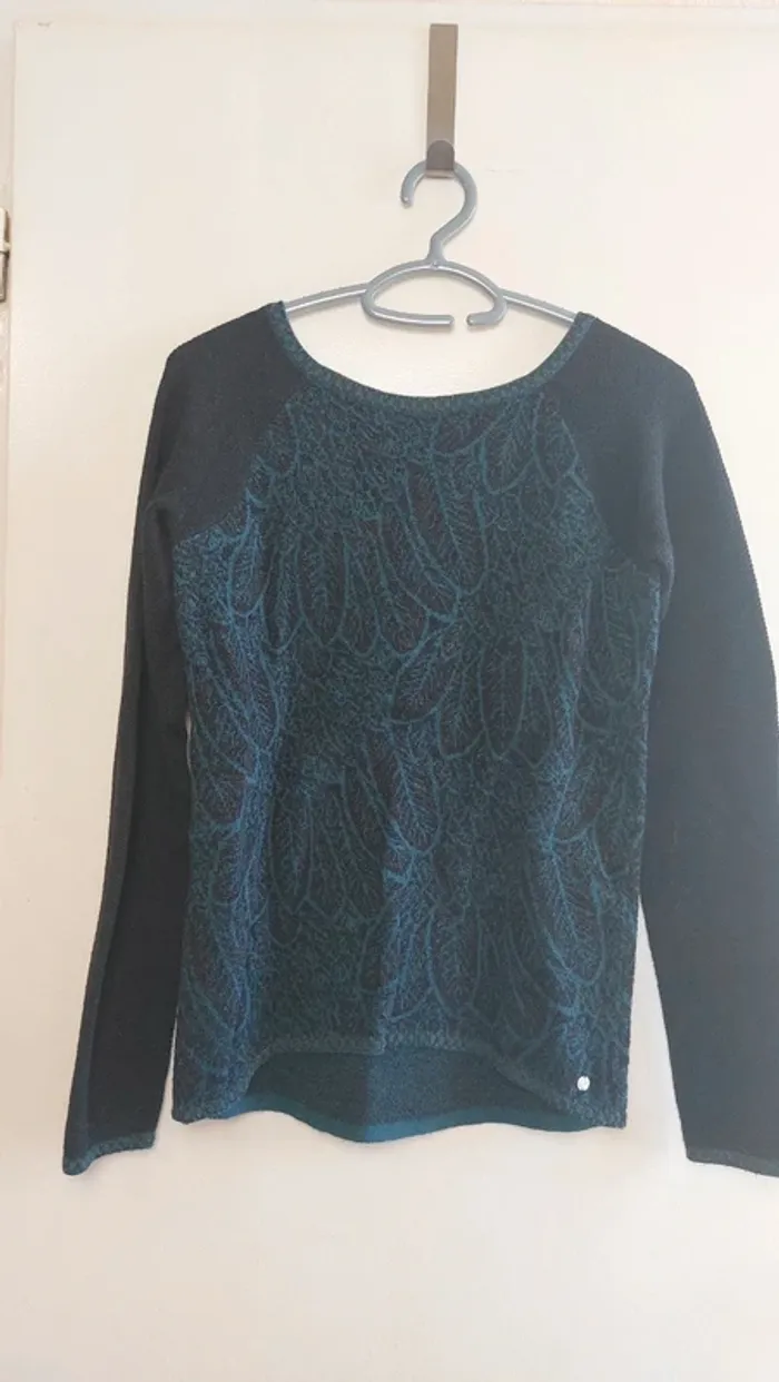 Pull BONOBO taille S - photo numéro 3
