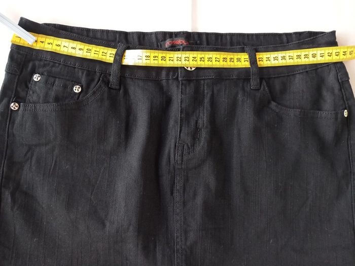 Mini jupe noir taille 44 - photo numéro 3
