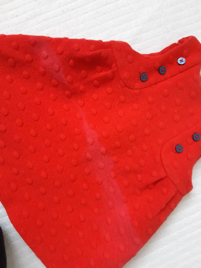 Robe rouge Obaibi 3 mois - photo numéro 4