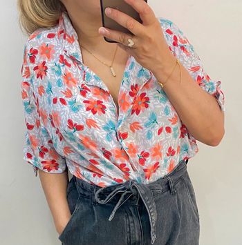 Chemise a fleurs