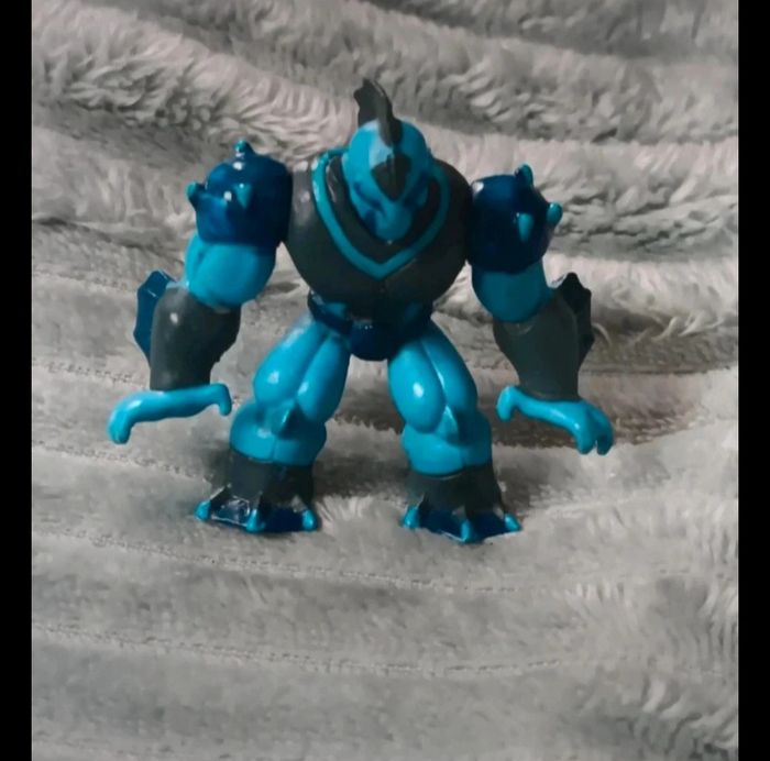 Figurine gormiti neorganic