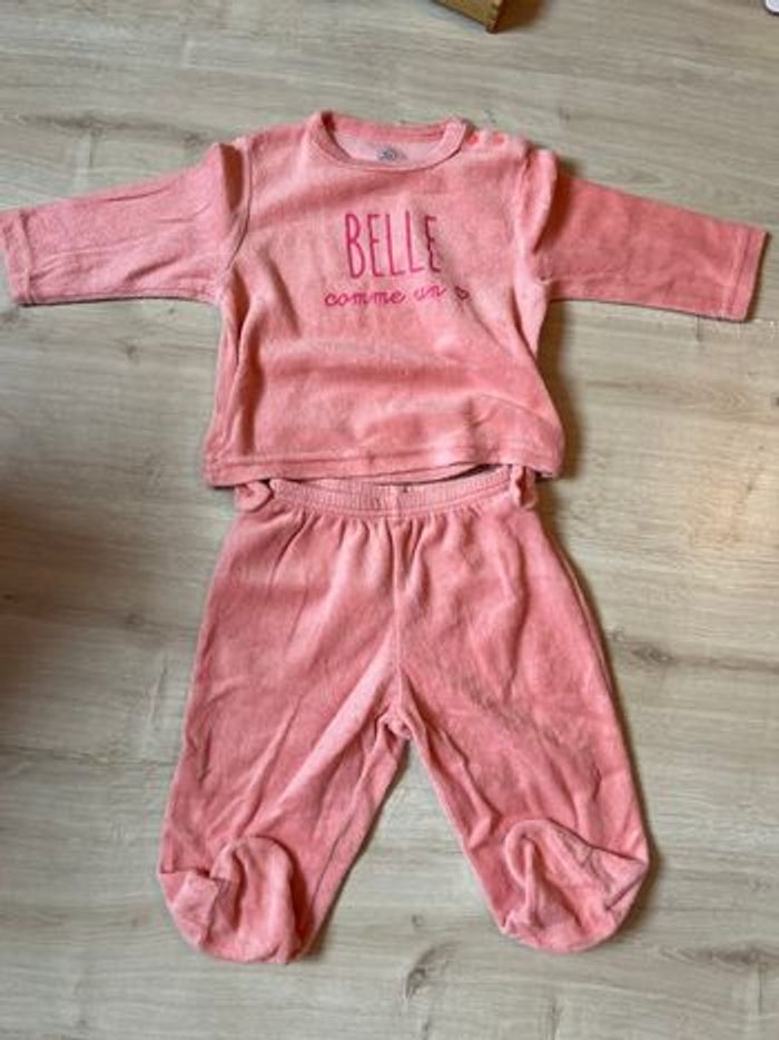 Lot pyjamas - photo numéro 3