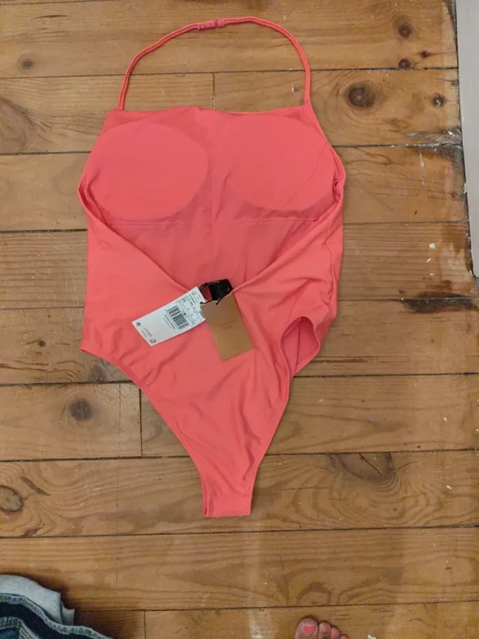 Maillot de bain 1 piece Mango M rose fluo neuf - photo numéro 2