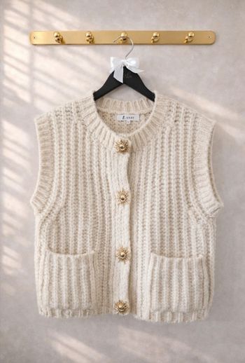 Gilet cardigan sans manches maille boutons bijoux soleils mélange laine kilky hellomoonshop