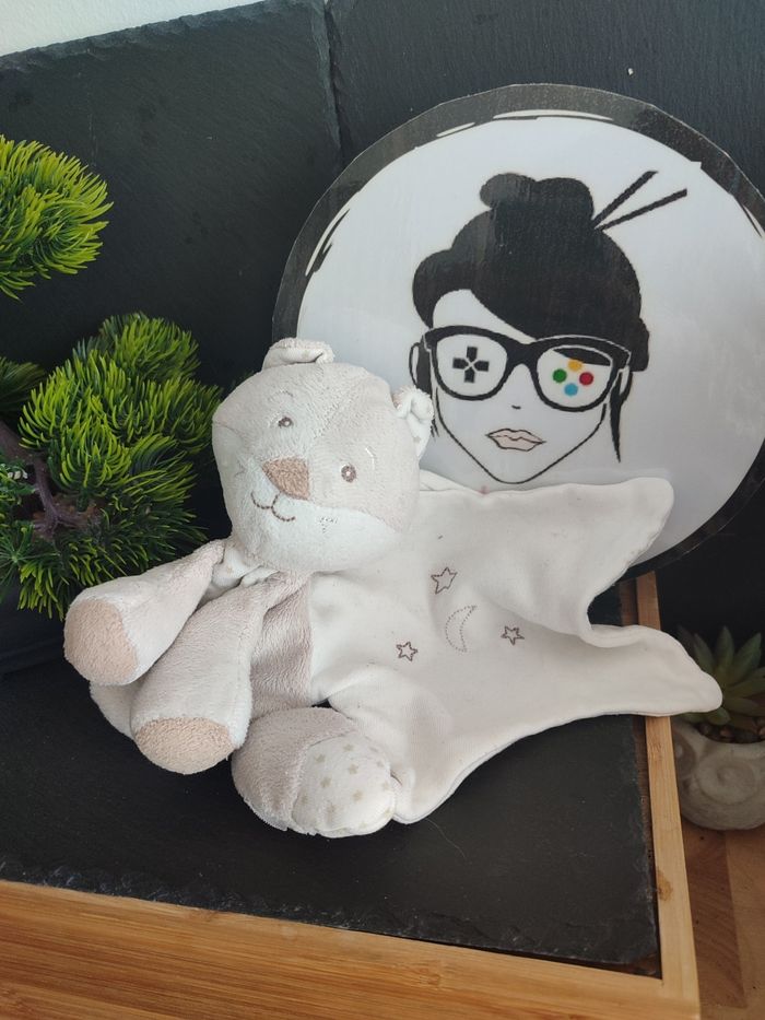 Doudou mouchoir renard Cajou Sucre d'Orge beige blanc étoile Lune Crème Écureuil