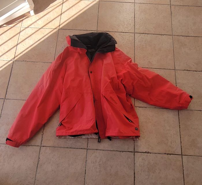 Veste rouge