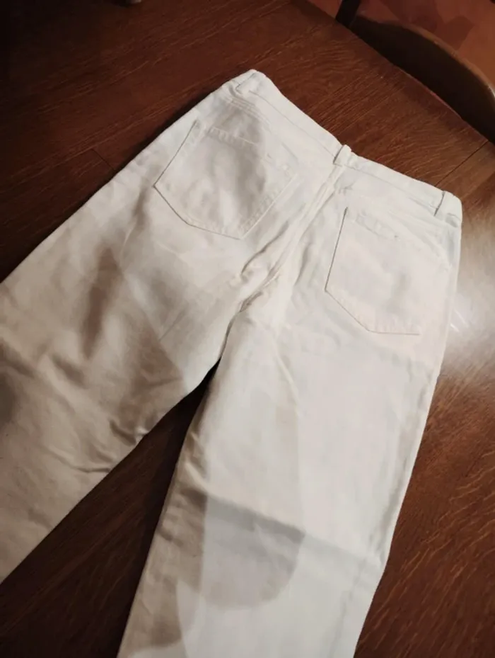 Jeans trouée blanc - photo numéro 2