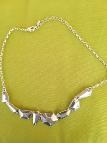 Collier argenté et turquoise