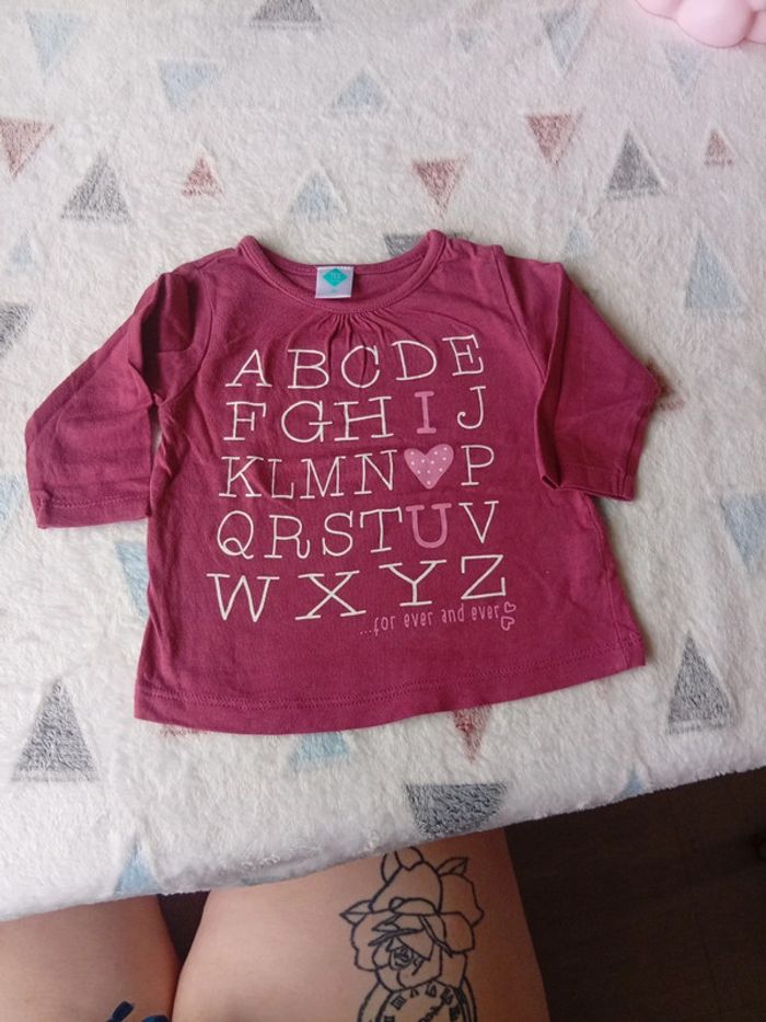 T-shirt alphabet