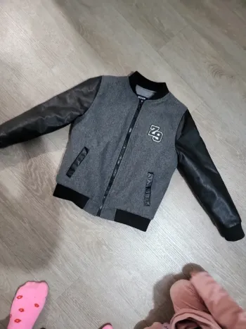 Veste 8 ans