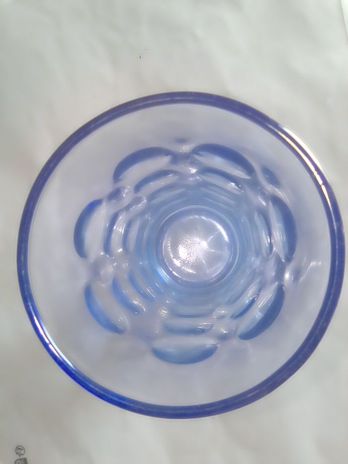 Petite vase en verre - photo numéro 2