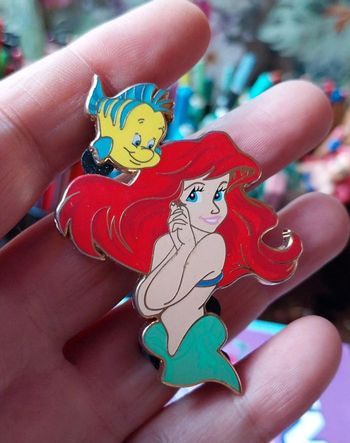 Grand pins Disney créateur édition limitee ariel