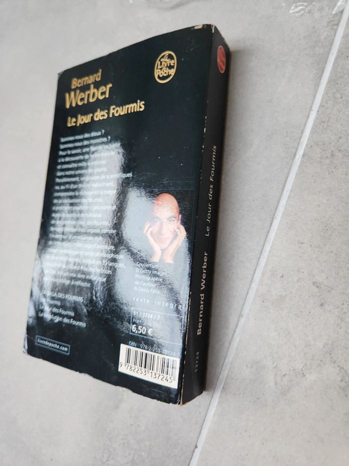 Livre : le jour des fourmis - photo numéro 3