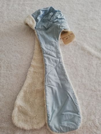 Bonnet écharpe bleu ciel grain de blé