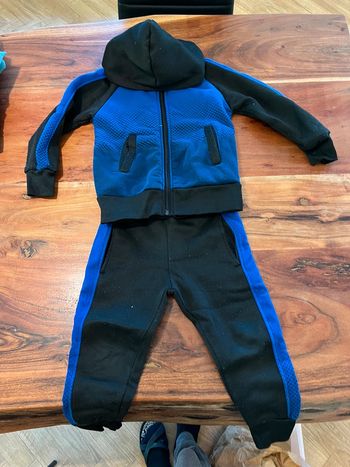 Gilet jogging garçon 4 ans