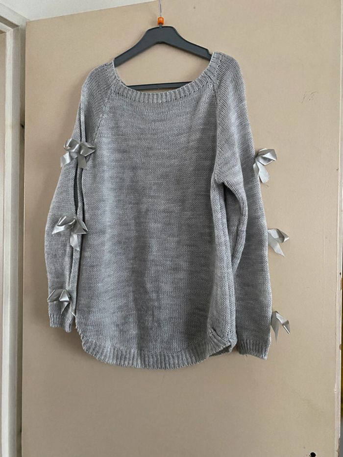 Pull Gris