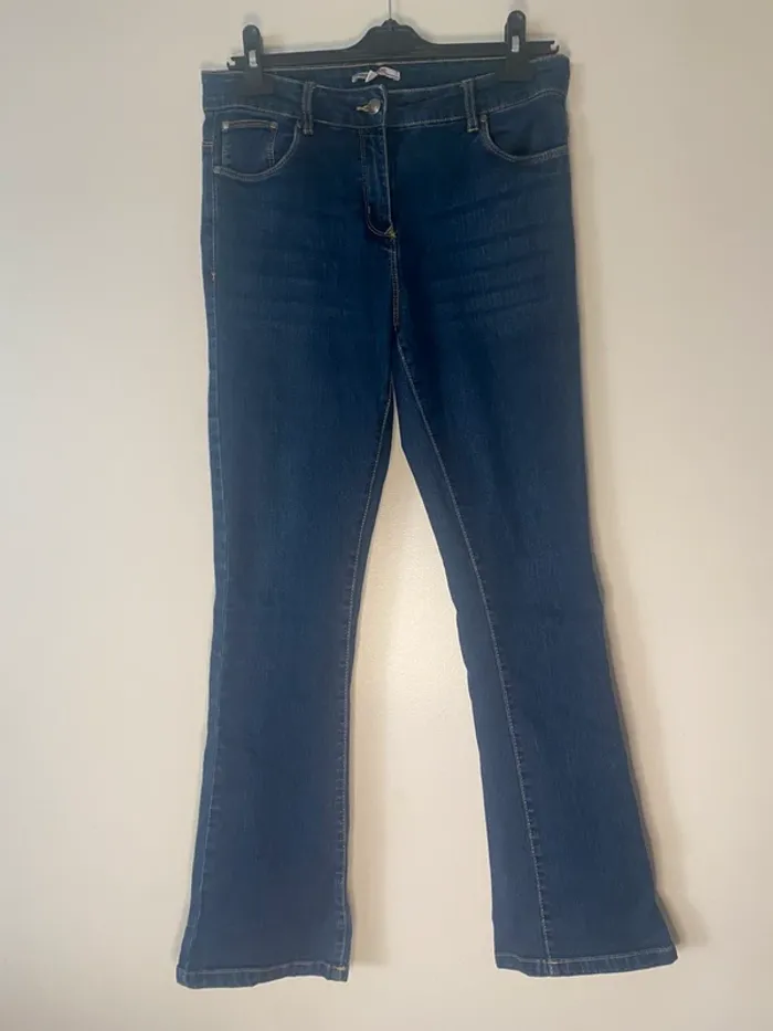 Jean couleur denim femme bootcut (P)