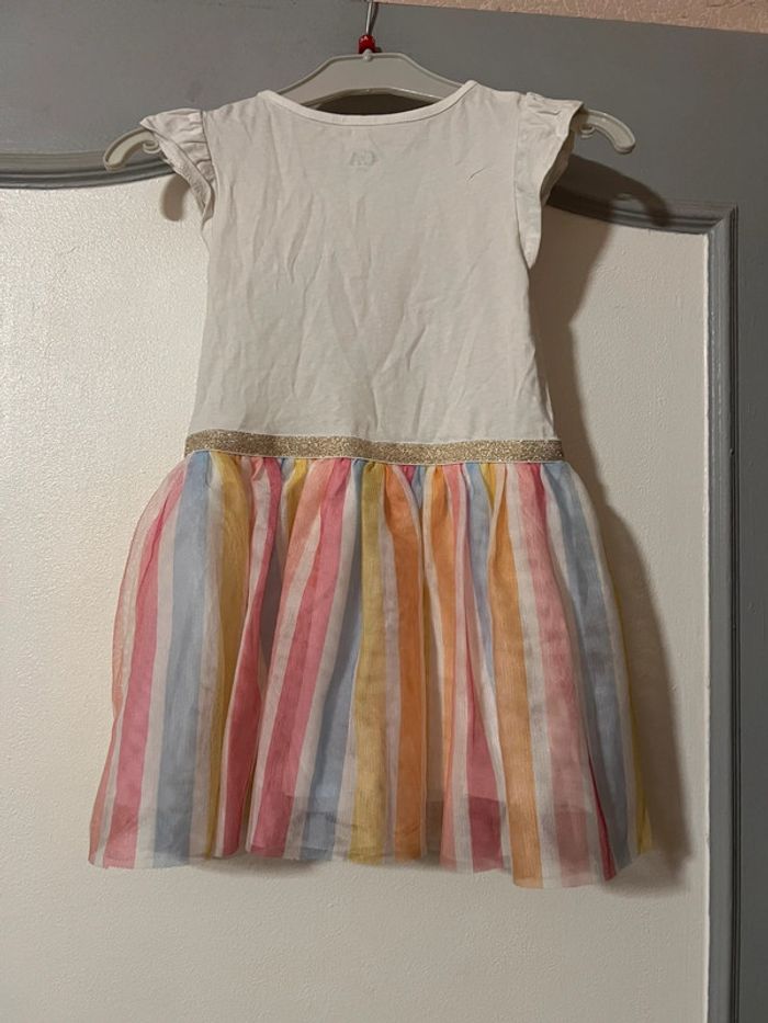 Robe fille taille 3 ans marque C&A très bon état - photo numéro 4