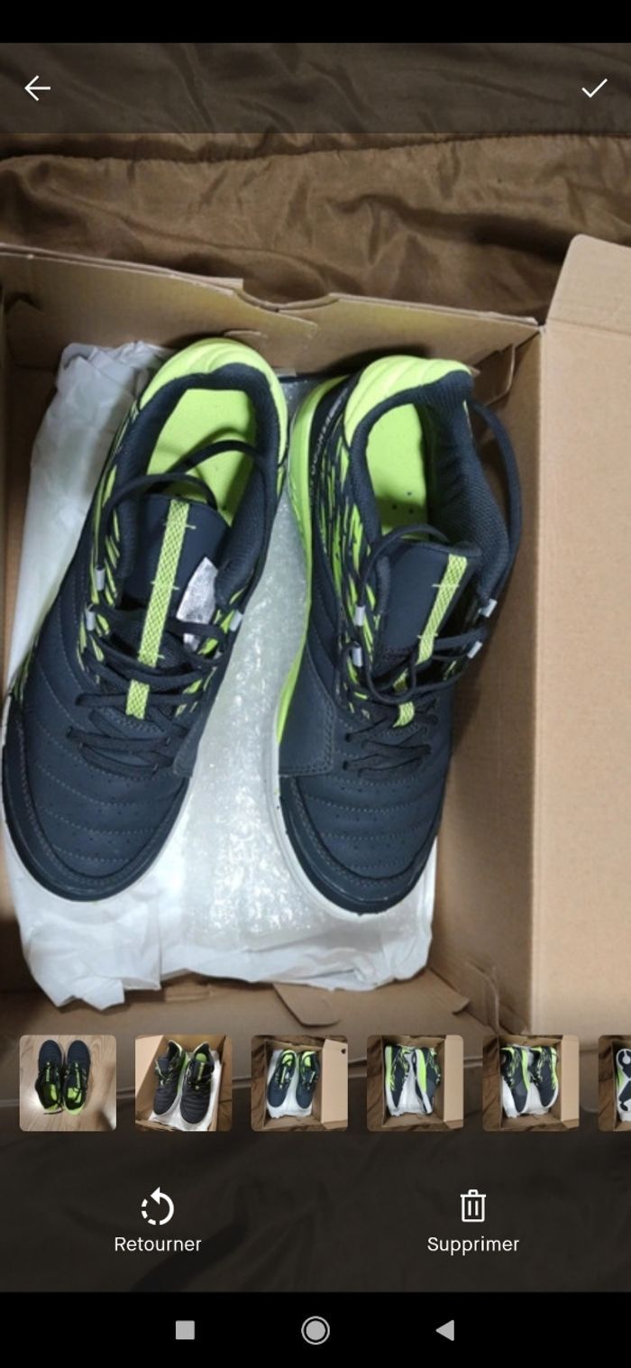 Paire de baskets Neuf sans étiquette pointure 40 - photo numéro 3