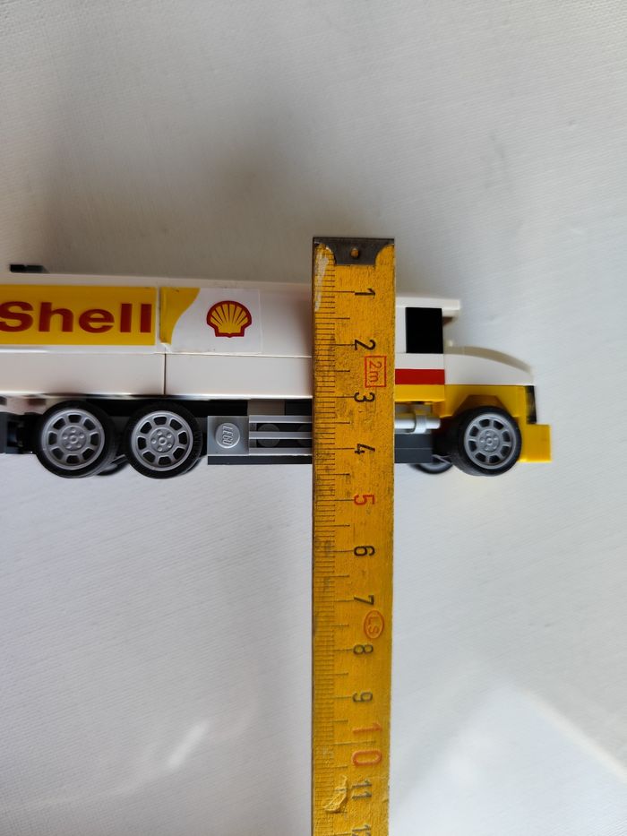 Lego Shell Tanker Truck camion citerne essence carburant - photo numéro 7