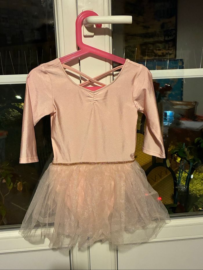 Justaucorps / tutu de danse, taille 4-6 ans